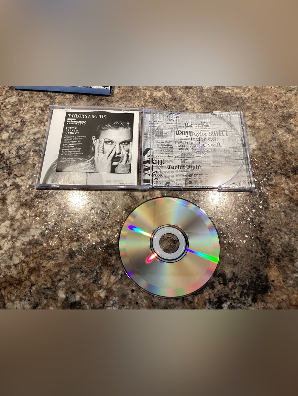 Taylor Swift Reputation CD Double Sided Poster 2017 Big Machine Label - Picture 6 of 7